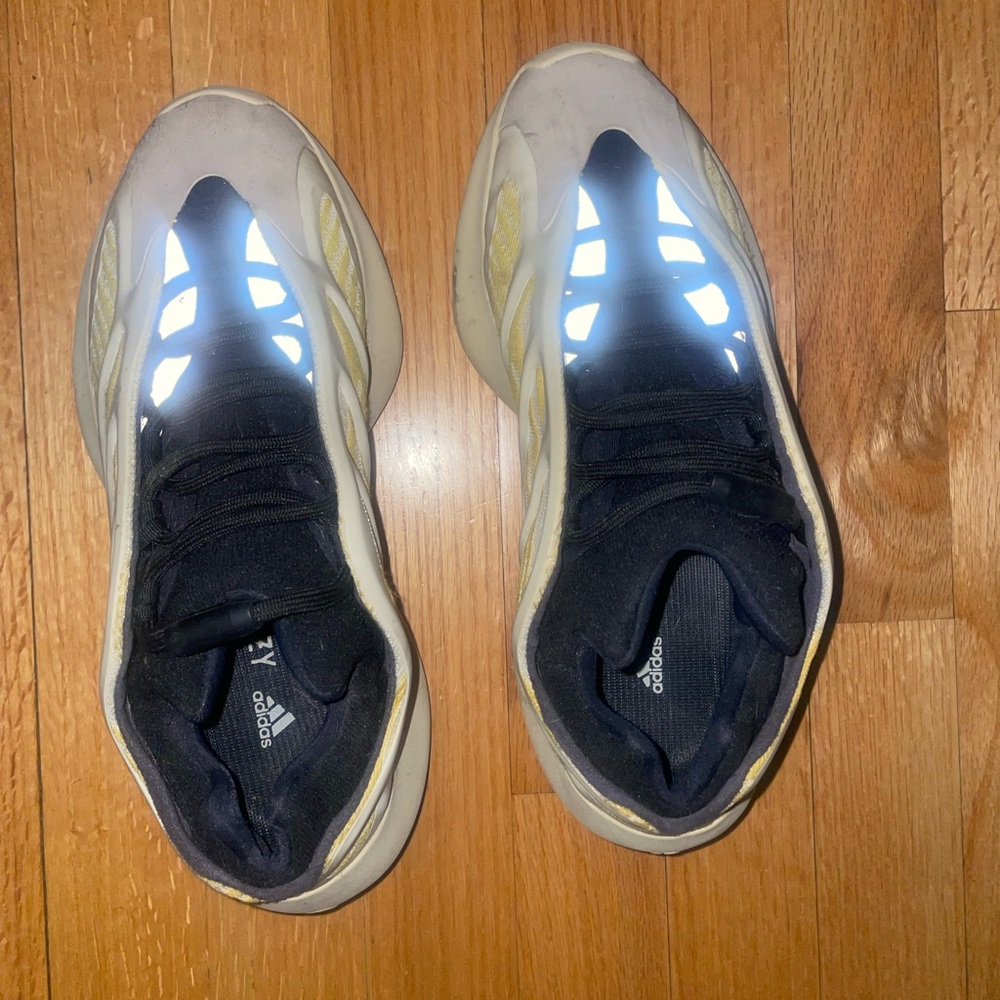 Sunflower Yeezy 700
